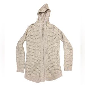 SLEEPING ON SNOW Pullover